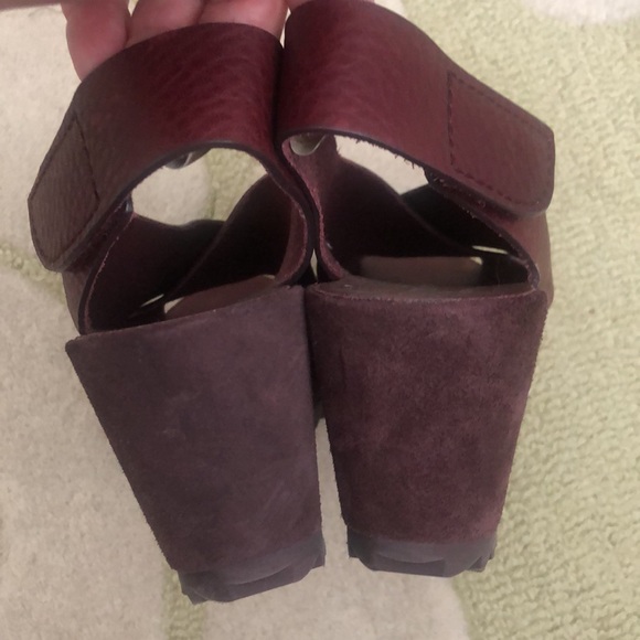 Pedro Garcia Wedge Sandals - Picture 5 of 8